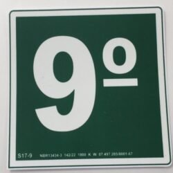 placa-fotoluminescente-andar- 9