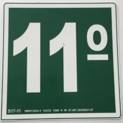 placa-fotoluminescente-andar- 11