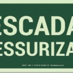 placa-fotoluminescente-escada-pressurizada